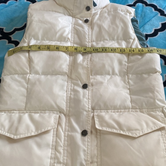 Roots XS Puffer Vest - Picture 14 of 14